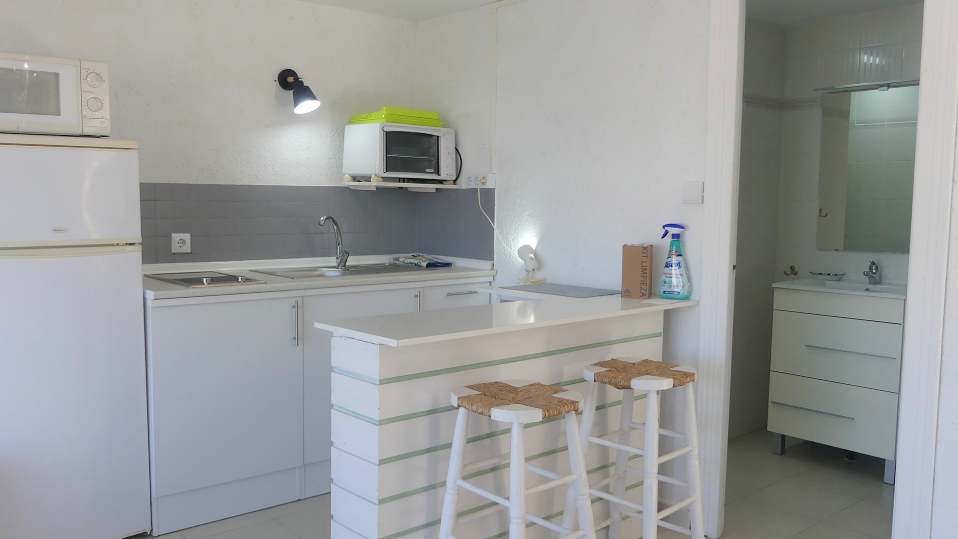 Una vivienda de las muchas disponibles para alquiler vacacional en el pueblo de San José Almería